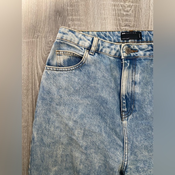 ASOS Design Blue Jeans - Picture 2 of 11